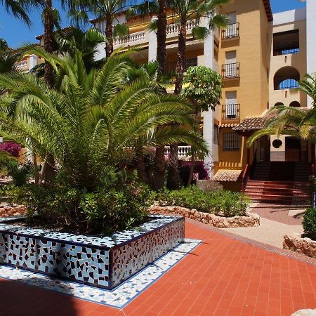 Sunny Apartment Aldea Del Mar Near The Sea Торевьиа Экстерьер фото